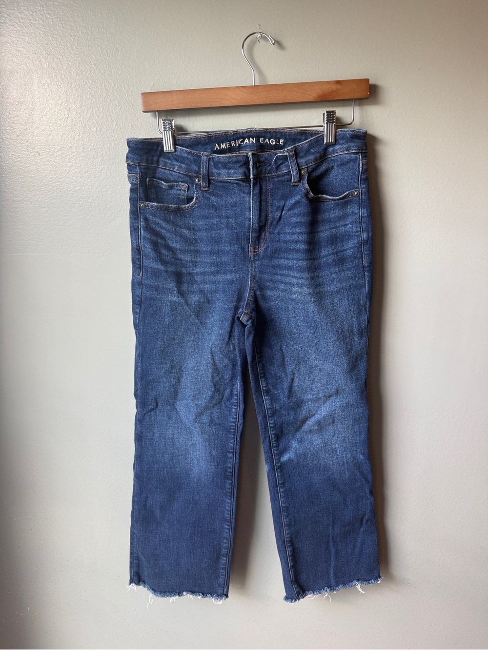 American Eagle Kick Boot Crop Jeans Women’s 8 Short Dark Wash Raw Hem